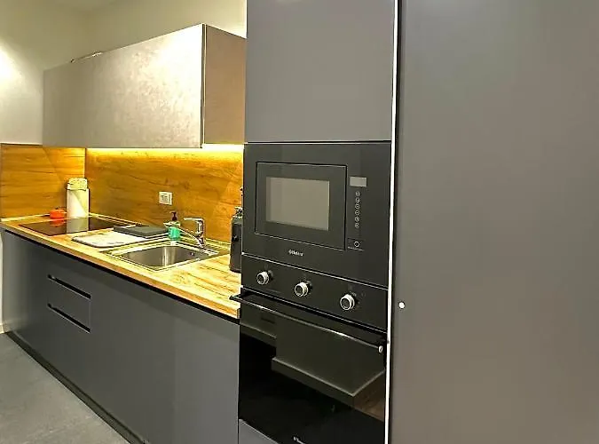 شقة Charming And Bright Center